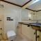 Hotel The Daanish Residency - Karol Bagh