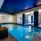 Complete Host Southpoint Apartments