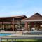 Tlotlo Hotel & Conference Centre