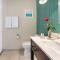 UpValley Inn & Hot Springs, an Ascend Collection Hotel