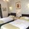 Hillcrest Guest House