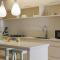 Foto: Luxurious by the Beach Apartment with Garden 9/65