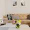 Foto: Luxurious by the Beach Apartment with Garden 22/65