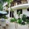 Sirenas Caribbean Rooms Holbox