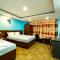 Everest Holiday Inn
