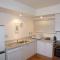 Lakefront Apartments,18 LAKE ESPLANADE ROAD - 皇后镇