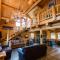 Cabin Creek Inn
