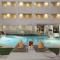 Foto: Ramada Qurum Beach Hotel 34/72