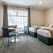 Mandala Ace Albany Hotel