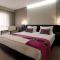 Cardal Hotel