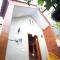 Sunshine Vintage House