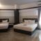Seventeen Hotel