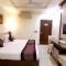 Taj Inn Hotel