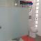 Chambre 1 PERSONNE et STUDIO 1 personne Avec Entrée Libre et Salle de Bain Privée