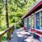 Rustic Retreat on Mercer Lake