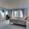 Aces Beach House