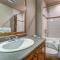 Eagle Springs West 403: Blackbird Suite