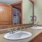 Eagle Springs East 206: White Fir Suite