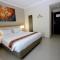 Laxston Hotel