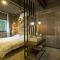0517 Boutique Hotel