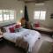 AppleBee Guest Cottages - Grahamstown