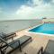 Golden Rose Luxury Suites (Royal Executive)