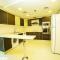 Golden Rose Luxury Suites (Royal Executive)
