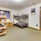 Little Trail Lodge - Unit A