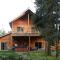 DiamondStone Guest Lodges - La Pine