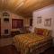 DiamondStone Guest Lodges