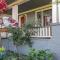 North Slope Queen Anne Beauty