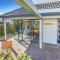 Foto: Plum Cottage - Christchurch Holiday Home 2/15