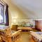 Little Trail Lodge - Unit B