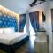 INDRA HOTEL - BOUTIQUE SUITES