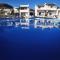 Island House Hotel