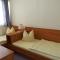 Hotel Garni zum Goldenen Ring - 奎德林堡