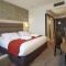 Kyriad Prestige Lyon Est - Saint Priest Eurexpo Hotel and SPA