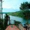 Vista Del Lago