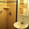 Golden West Motel