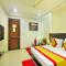 Hotel Sky Rich International - 05 Mins from Karol Bagh Metro Station