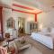 Gite des Carmes and Spa