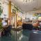 Bay City Inn