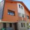 Apartments Zoni