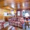 55 Deer Creek
