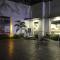 Eloisa Royal Suites