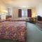 Super 8 by Wyndham Platte City Kansas City Area