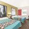 Super 8 by Wyndham Cresco IA - Cresco