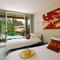 The Breeze Hotel & Villas