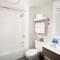 Holiday Inn Express Andover North - Lawrence by IHG