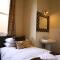 Gillygate Guest House